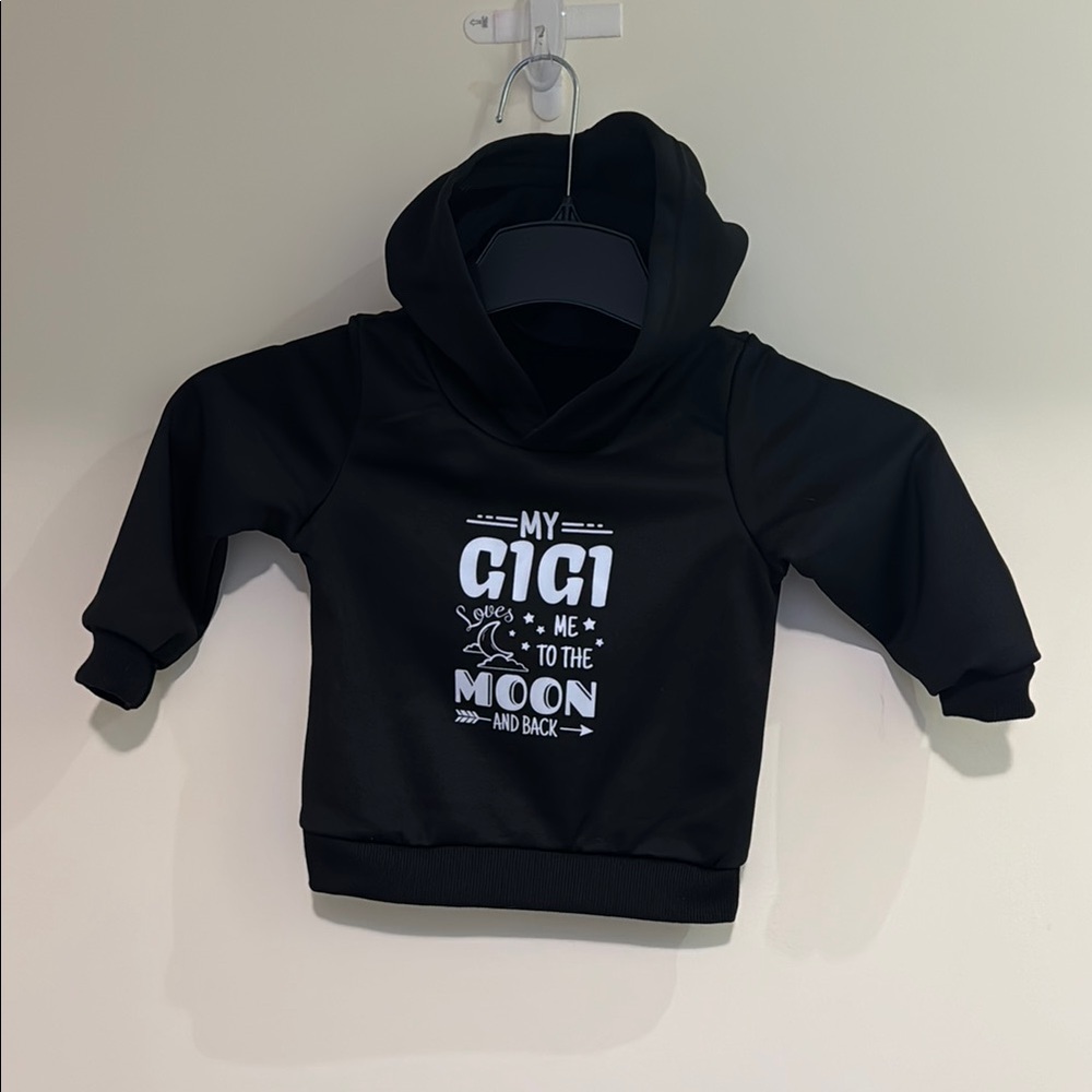 Black and White Graphic Pullover Hoodie
